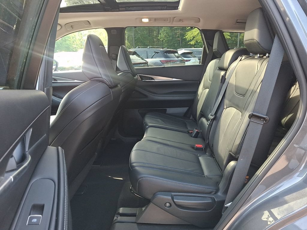 Used 2024 INFINITI QX60 Luxe AWD/4WD image 10
