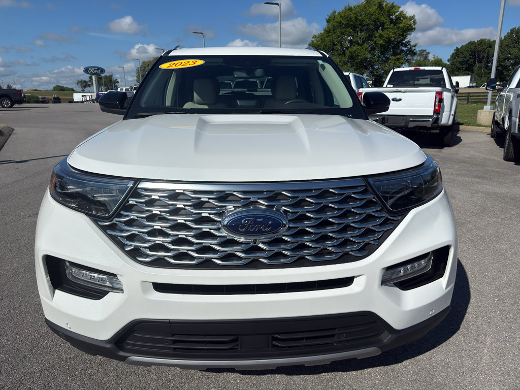 Certified 2023 Ford Explorer Platinum w/ Technology Package AWD/4WD image 2