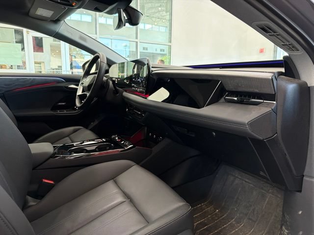 Used 2025 Audi A6 e-tron Premium Plus w/ Premium Plus AWD/4WD image 15