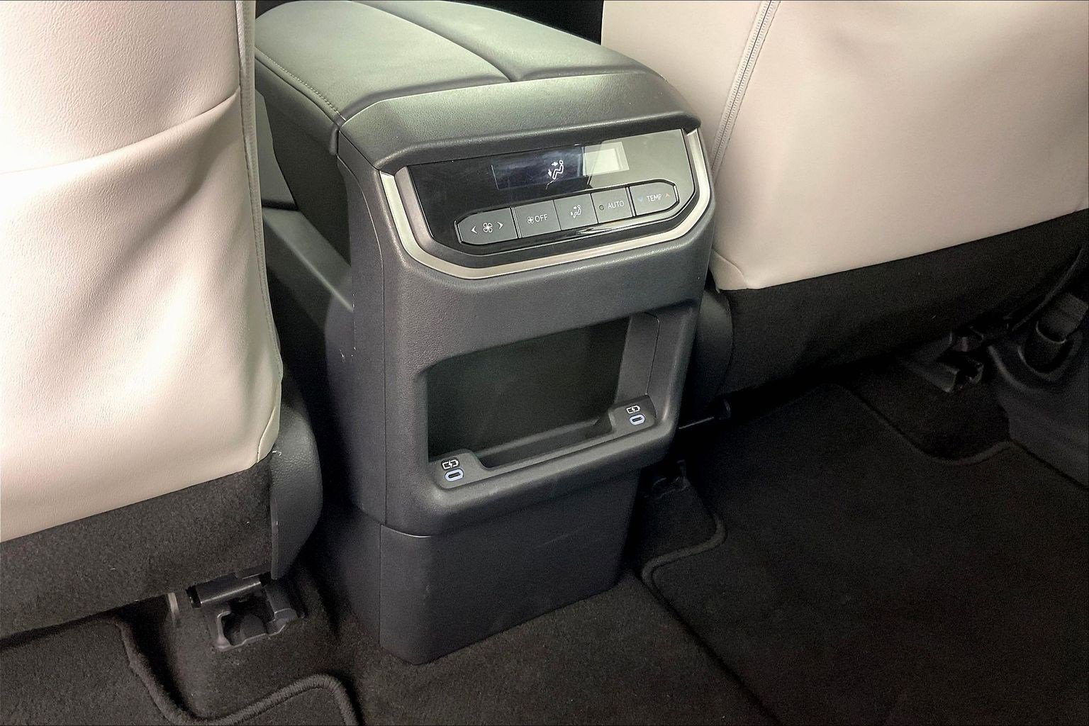 Used 2024 Lexus TX 350 FWD w/ Technology Package image 10