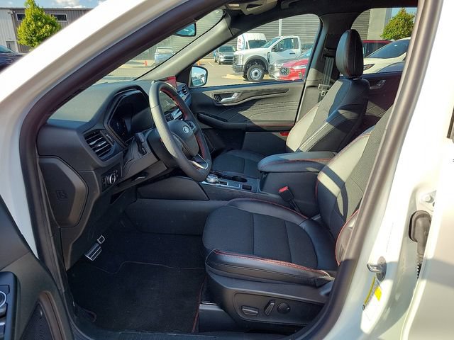 New 2023 Ford Escape ST-Line Elite AWD/4WD image 6