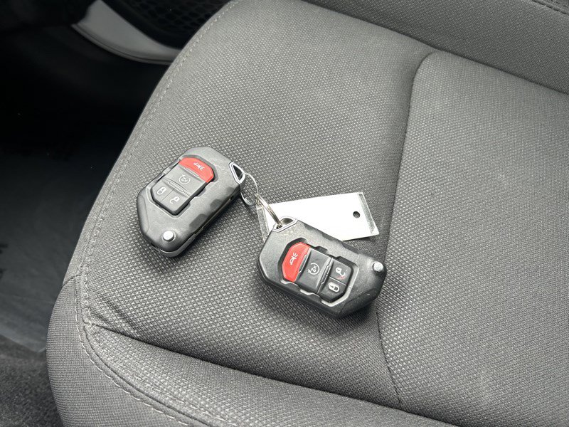 Used 2023 Jeep Wrangler Unlimited Sport AWD/4WD image 15