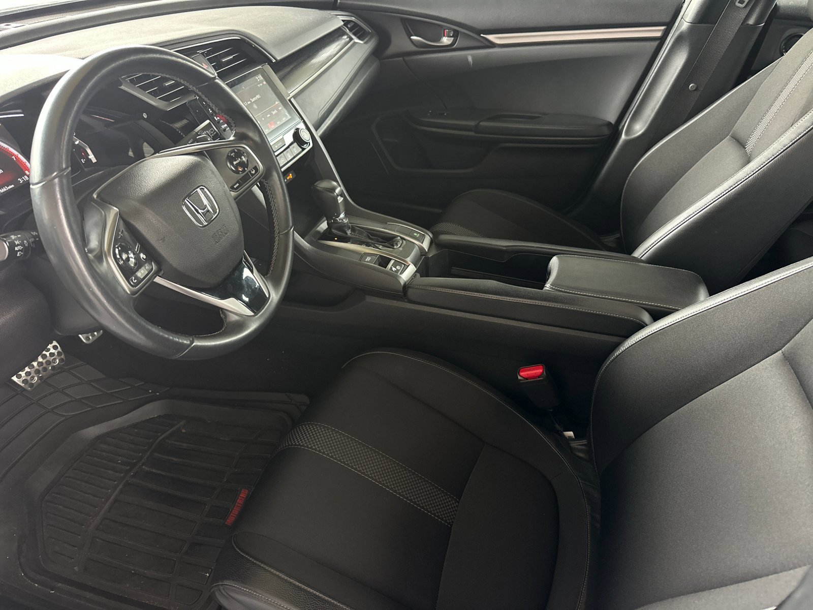 Used 2021 Honda Civic Sport image 9