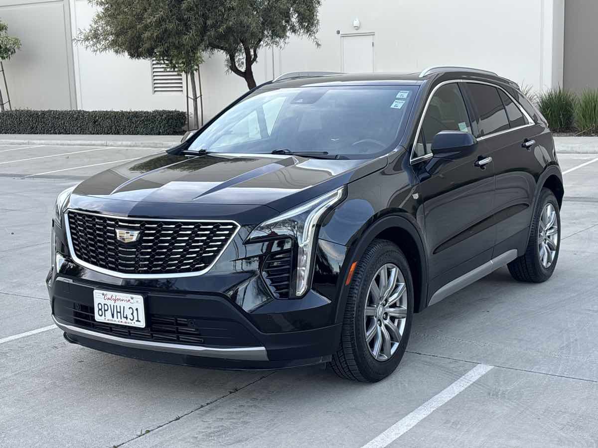 Used 2019 Cadillac XT4 Premium Luxury image 7