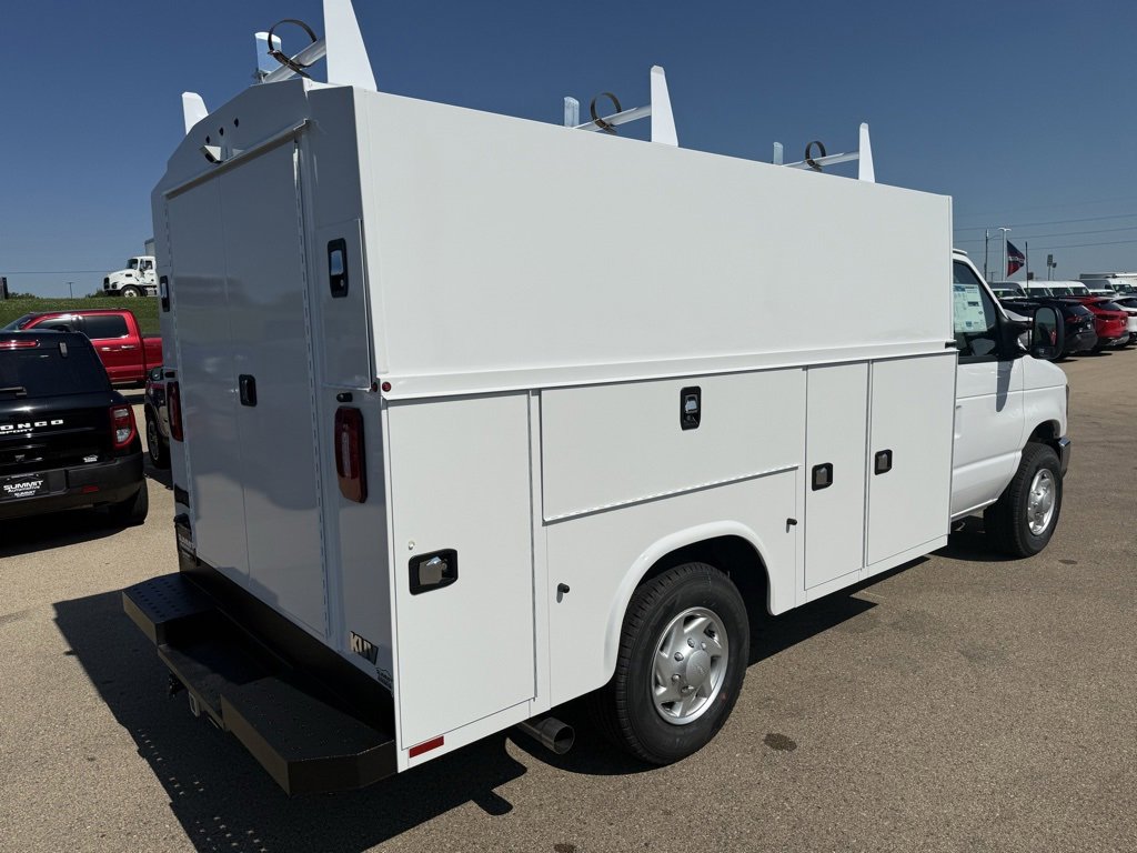 New 2026 Ford E-350 and Econoline 350 Super Duty w/ Power Equipment Group image 4