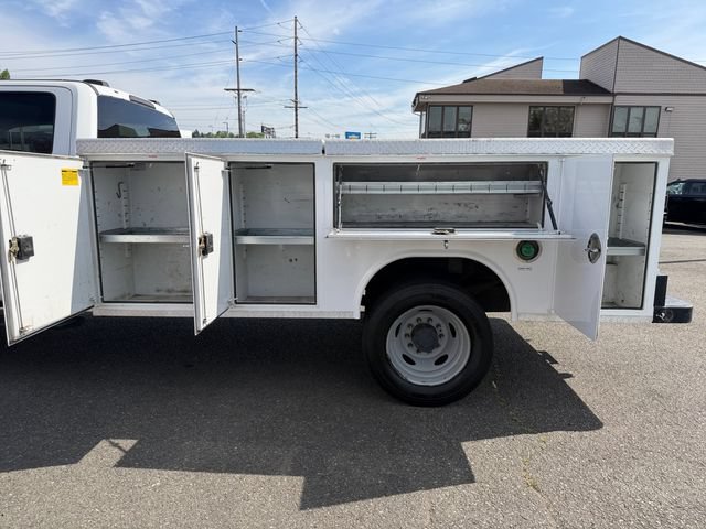 Used 2021 Ford F550 4x4 Crew Cab Super Duty image 32