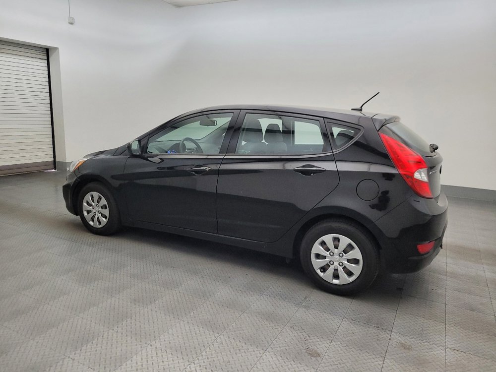Used 2017 Hyundai Accent SE FWD image 3
