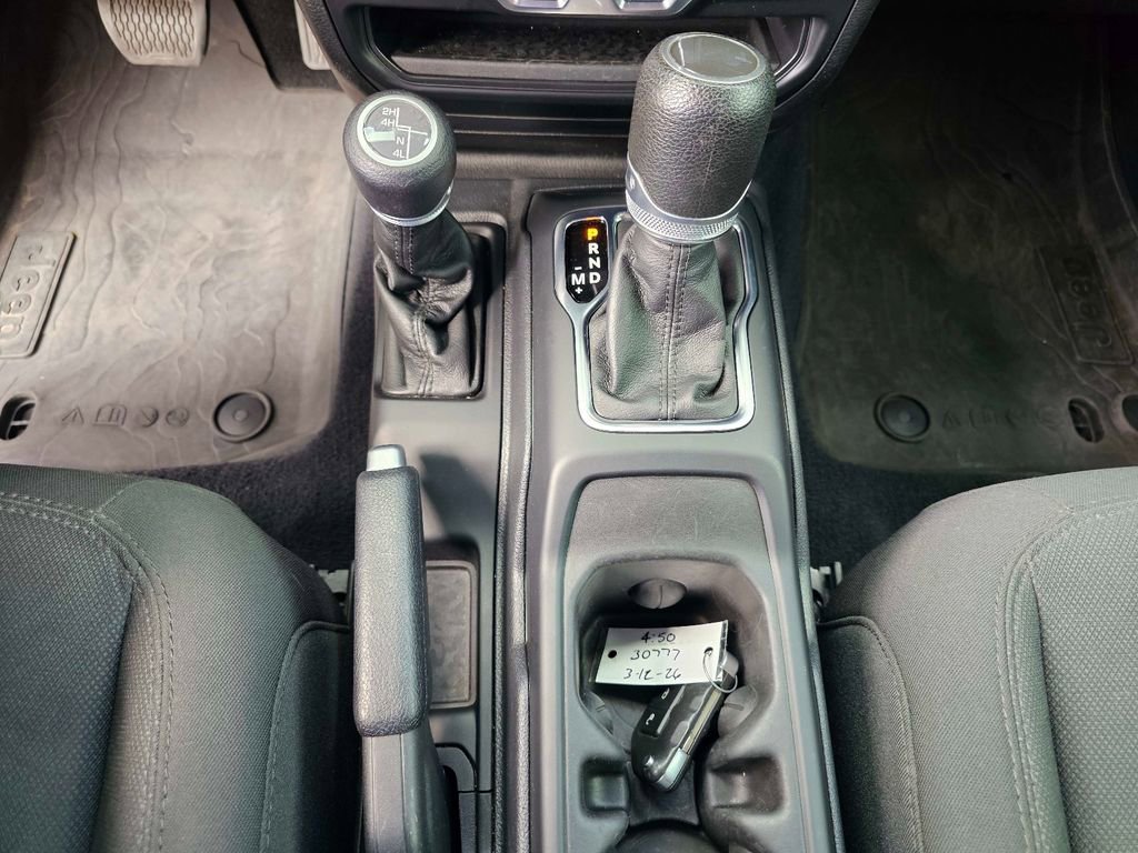 Used 2023 Jeep Wrangler Sport S image 25