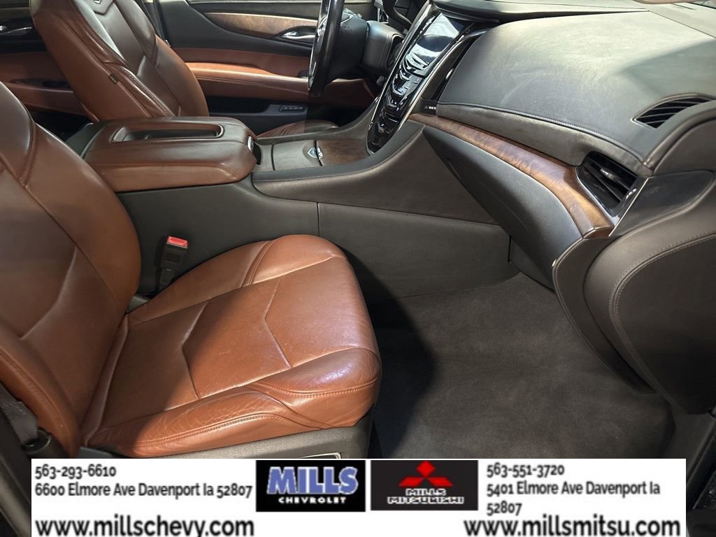 Used 2015 Cadillac Escalade ESV Premium AWD/4WD image 21