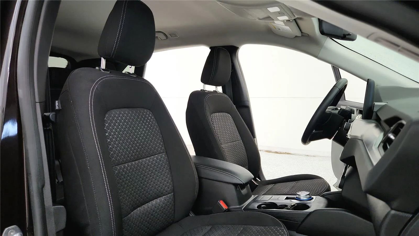 Used 2023 Ford Escape Active AWD/4WD image 38