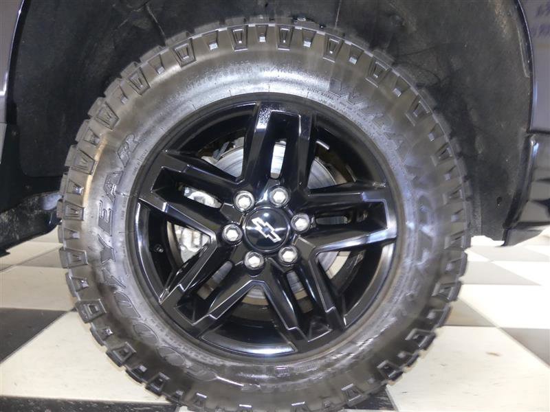 Used 2022 Chevrolet Silverado 1500 Custom Trail Boss w/ LPO, Dark Essentials Package image 34