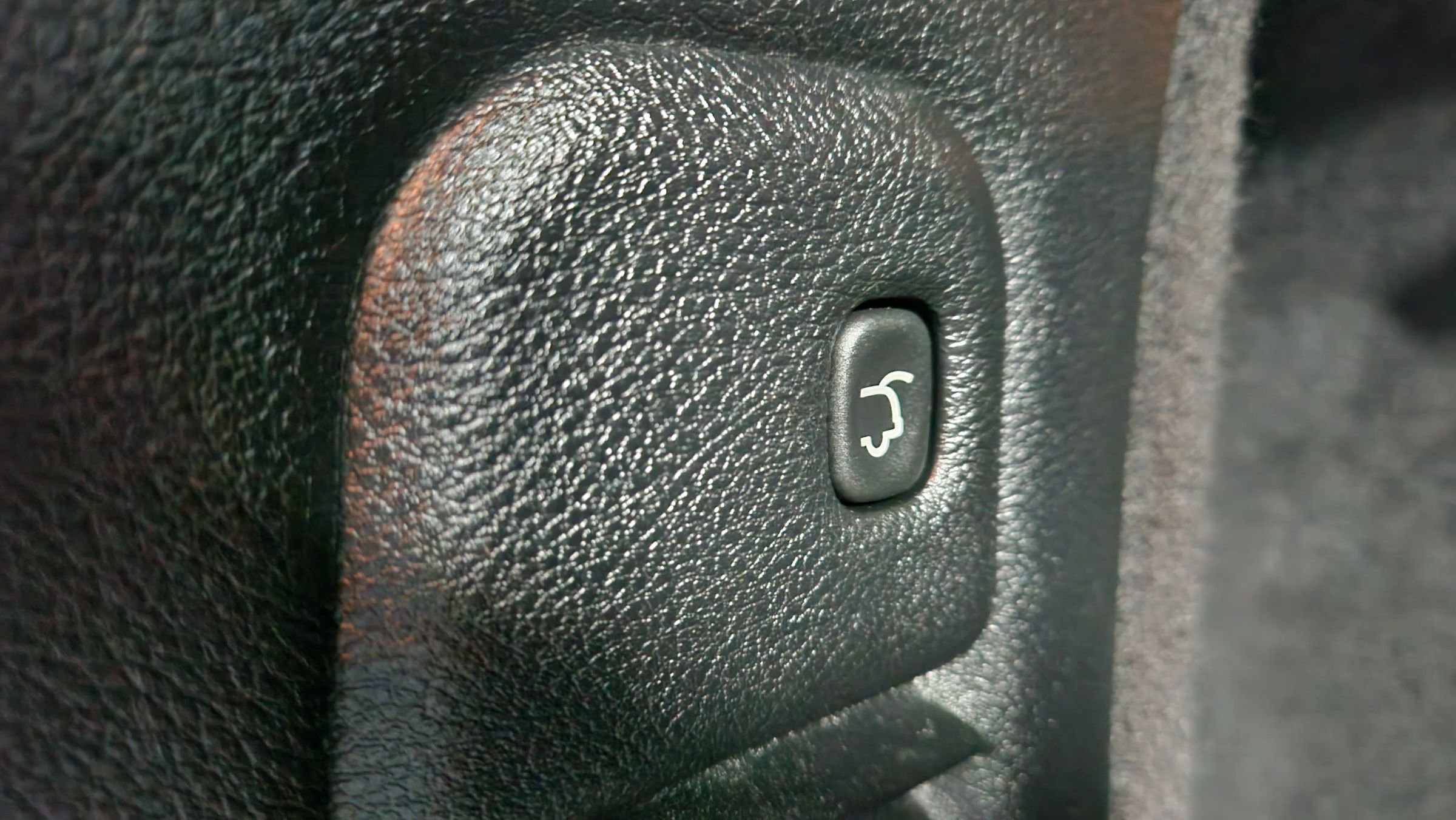 Used 2020 Dodge Durango R/T w/ Blacktop Package image 62