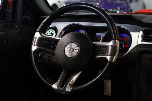 Used 2014 Ford Mustang GT Premium RWD image 16