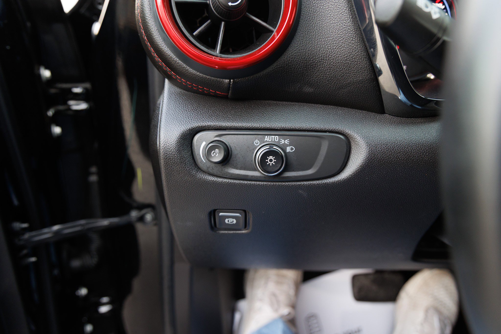 Used 2025 Chevrolet Blazer RS image 16