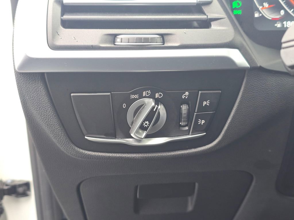 Used 2024 BMW X3 xDrive30i image 22