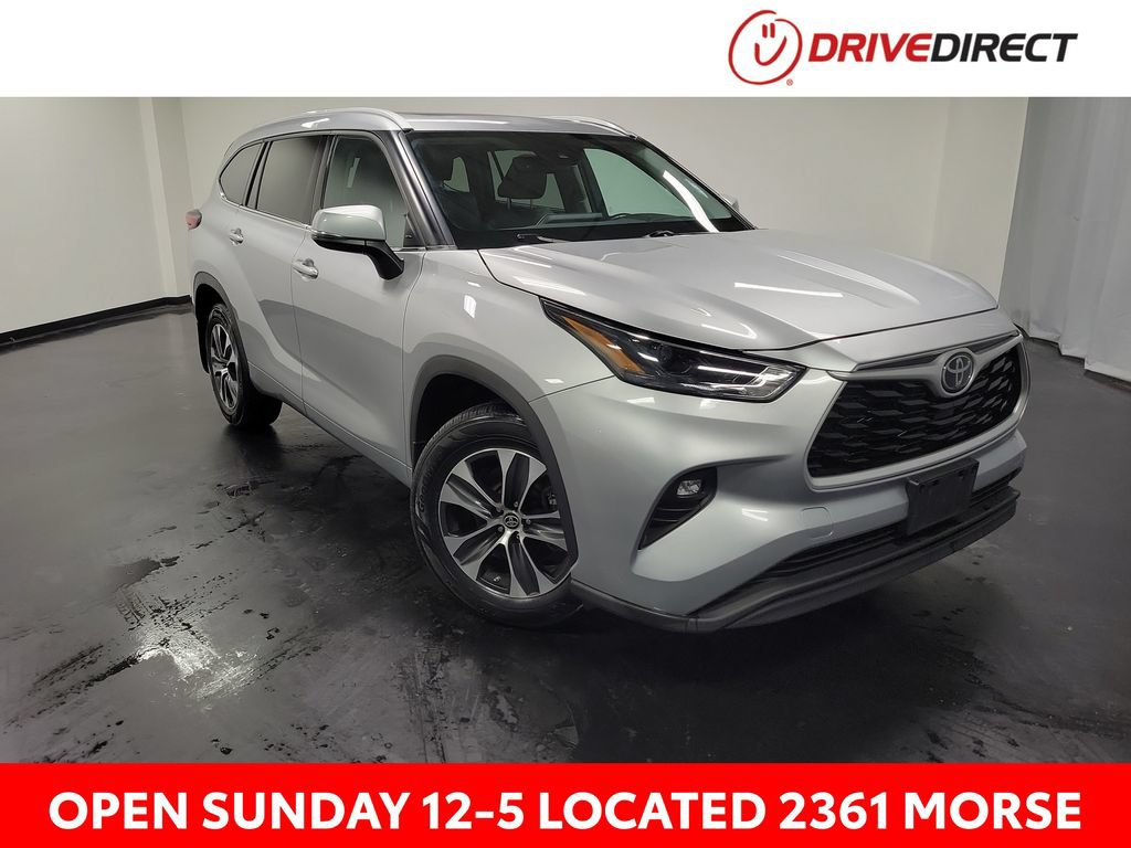 Used 2022 Toyota Highlander XLE