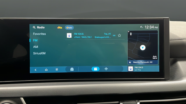 Used 2025 Hyundai Sonata SEL FWD image 31