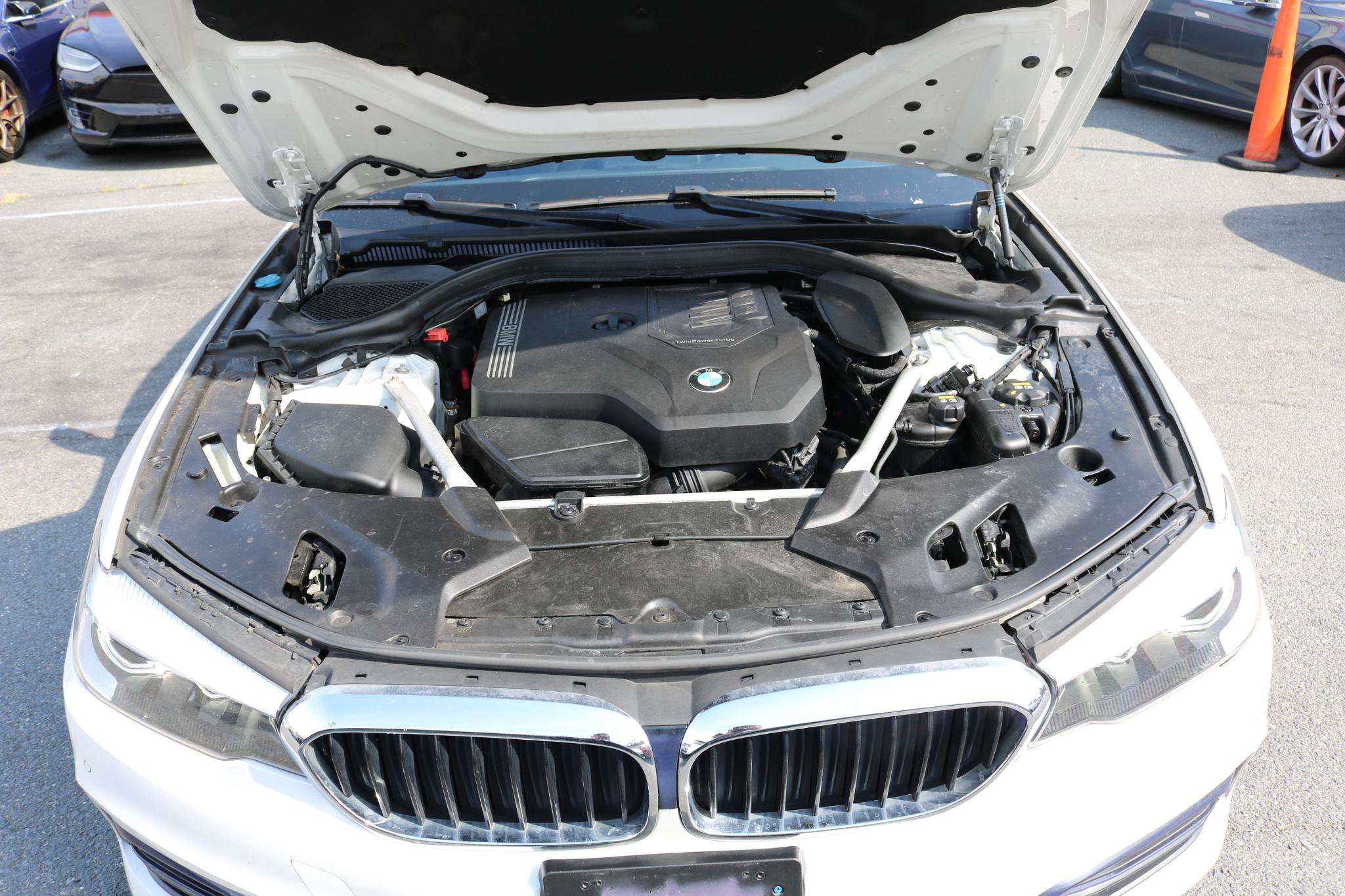 Used 2020 BMW 530i xDrive w/ Convenience Package AWD/4WD image 46