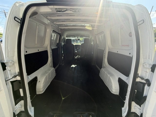 Used 2019 Nissan NV200 S w/ Back Door Glass Package FWD image 17