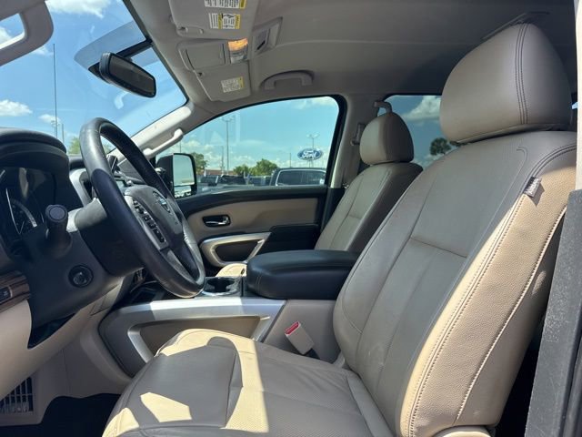 Used 2016 Nissan Titan SL RWD image 8
