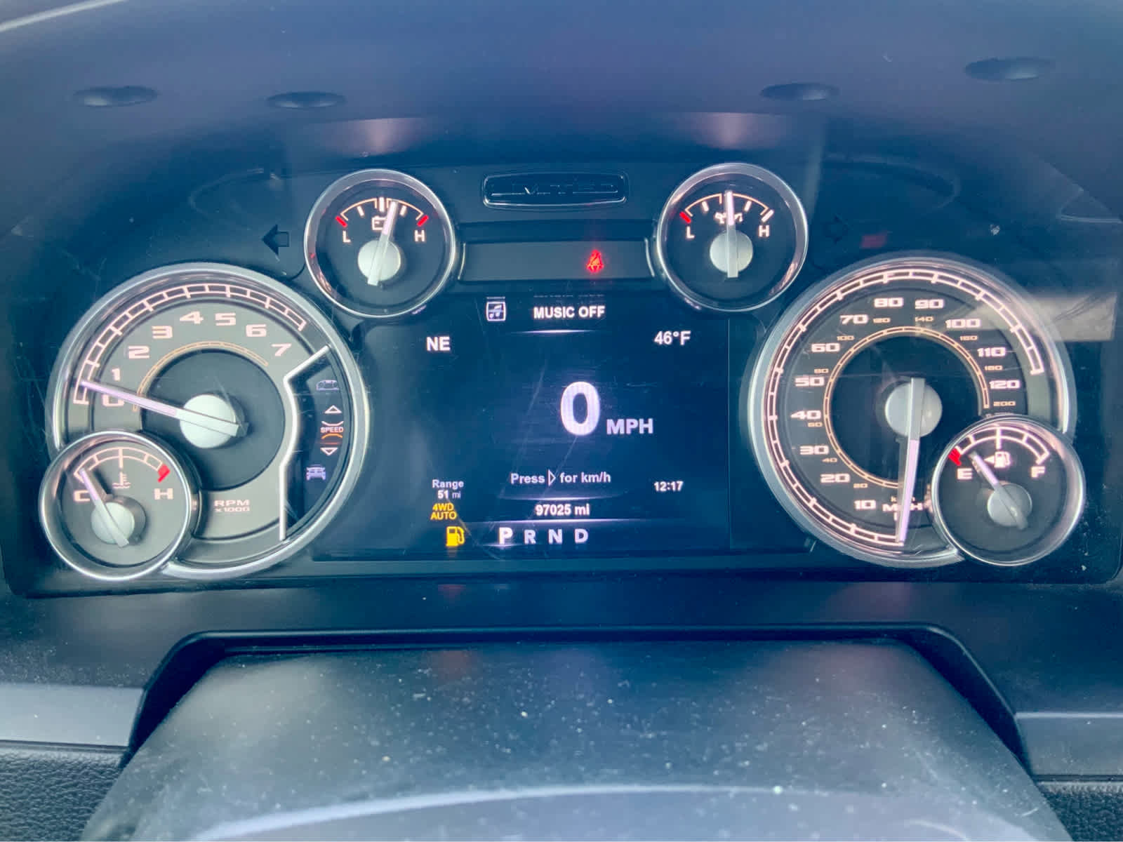 Used 2018 RAM 1500 Limited image 40