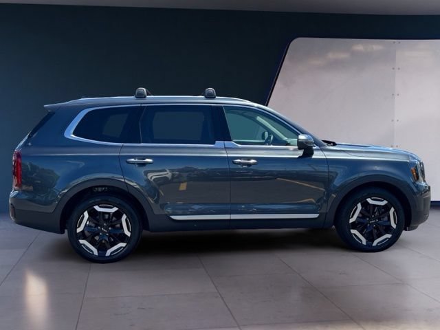 Certified 2024 Kia Telluride S w/ S Sunroof Package AWD/4WD image 6