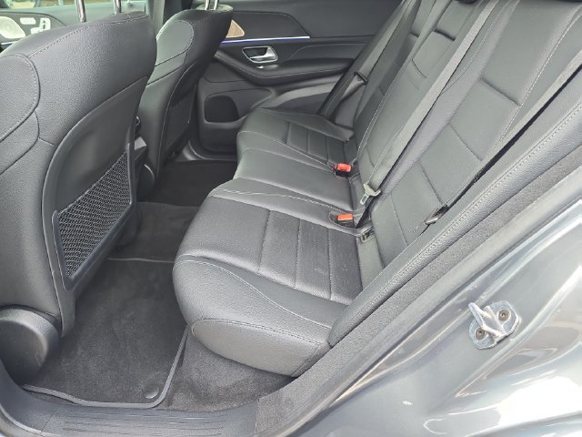 Used 2024 Mercedes-Benz GLE 450e 4MATIC image 17