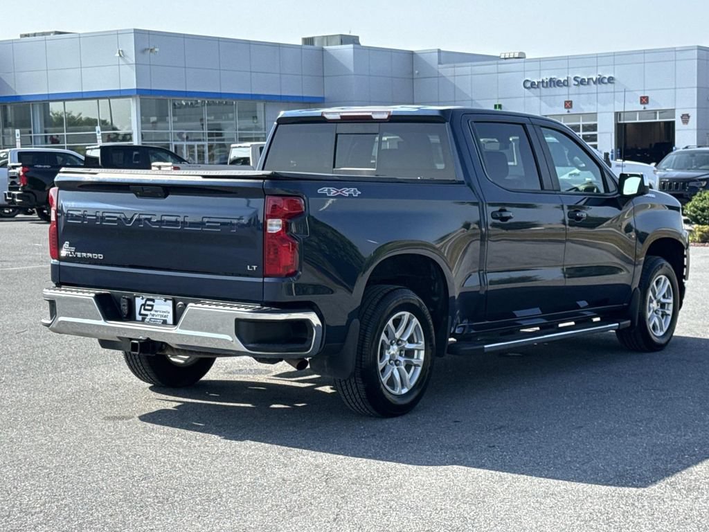 Used 2021 Chevrolet Silverado 1500 LT w/ Convenience Package II AWD/4WD image 25