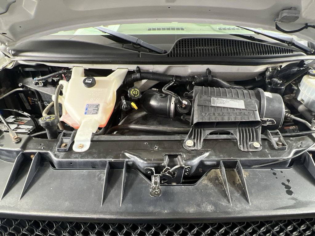 Used 2012 Chevrolet Express 1500 image 25