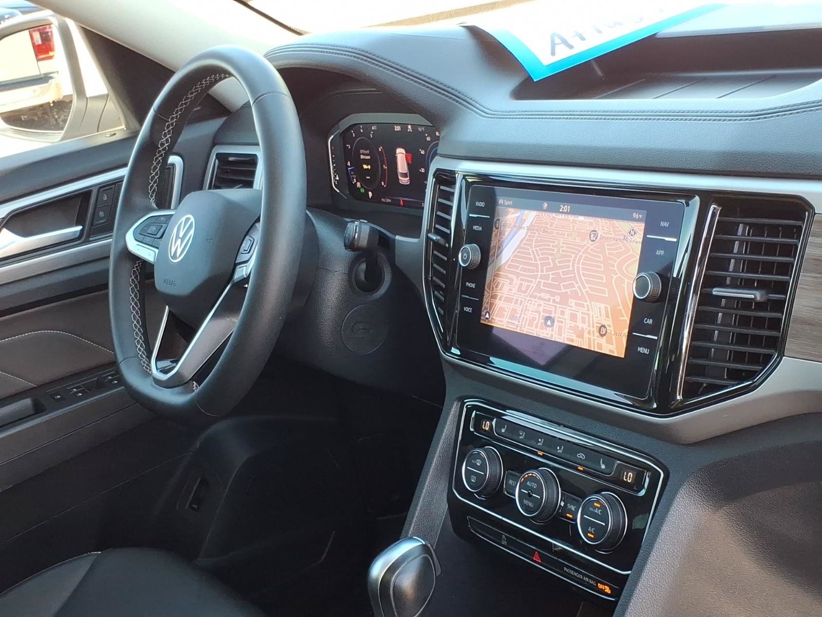Certified 2023 Volkswagen Atlas SEL AWD/4WD image 13
