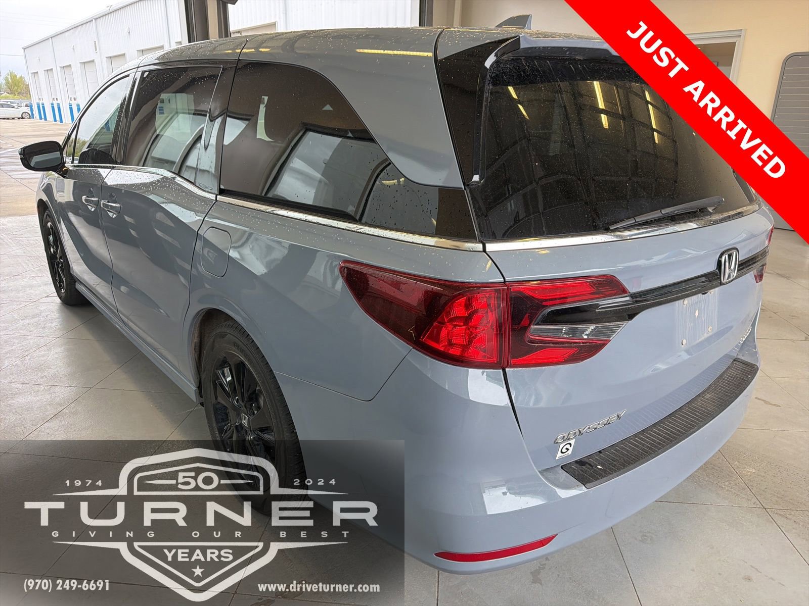 Used 2023 Honda Odyssey Sport image 3
