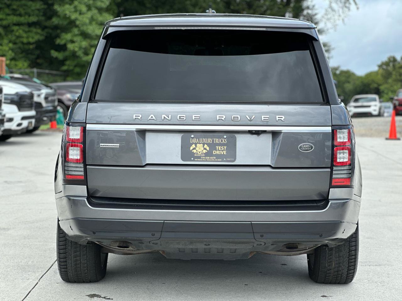 Used 2016 Land Rover Range Rover Supercharged AWD/4WD image 6