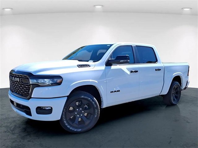 New 2026 RAM 1500 4x4 Crew Cab image 2