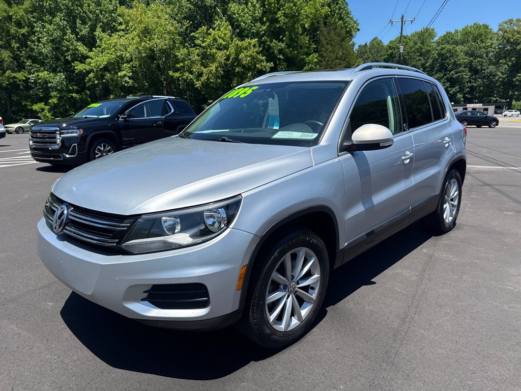 Used 2017 Volkswagen Tiguan Wolfsburg Edition FWD image 5