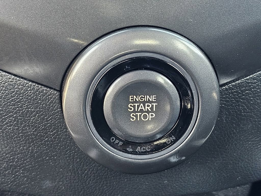 Used 2016 Hyundai Veloster Turbo image 33