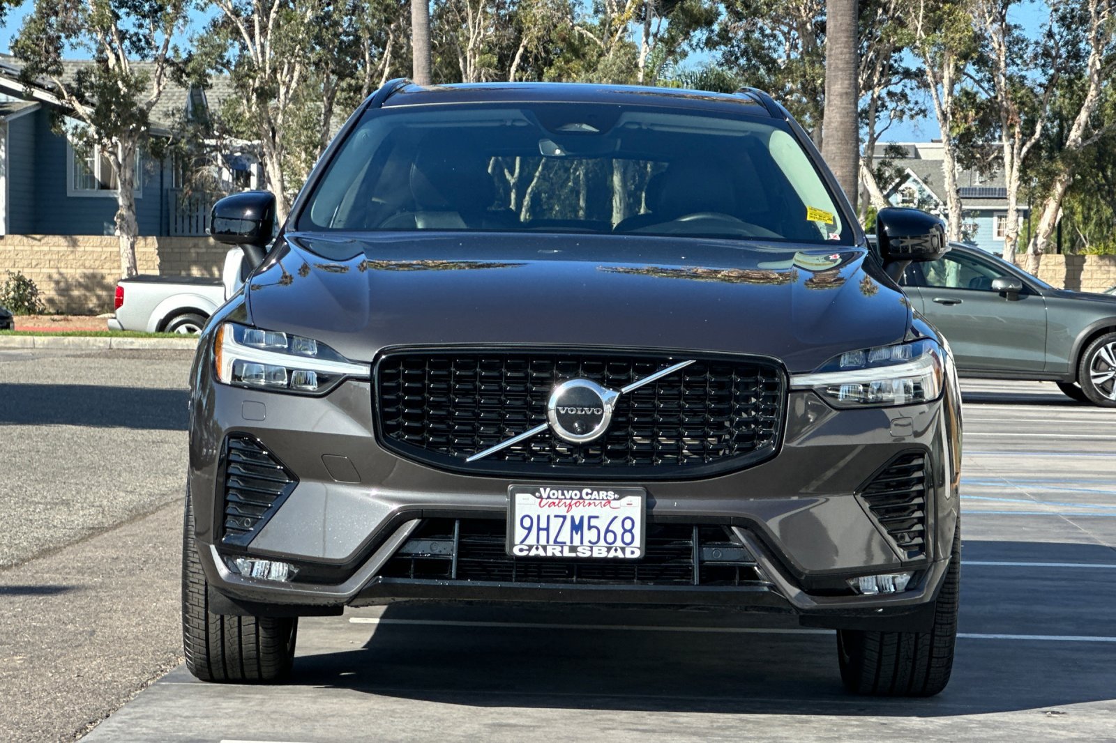 Certified 2023 Volvo XC60 B5 Ultimate w/ Climate Package FWD image 9