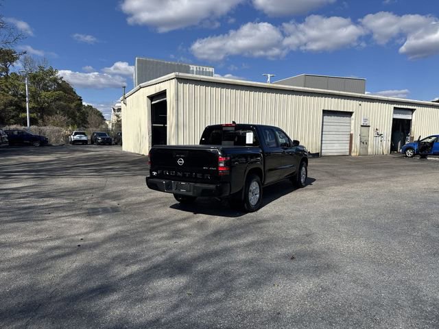 Used 2023 Nissan Frontier SV w/ SV Convenience Package AWD/4WD image 5