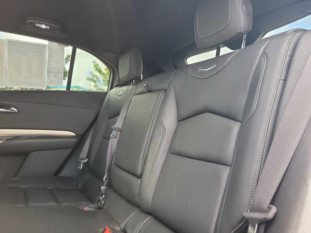 Used 2020 Cadillac XT4 Premium Luxury image 10