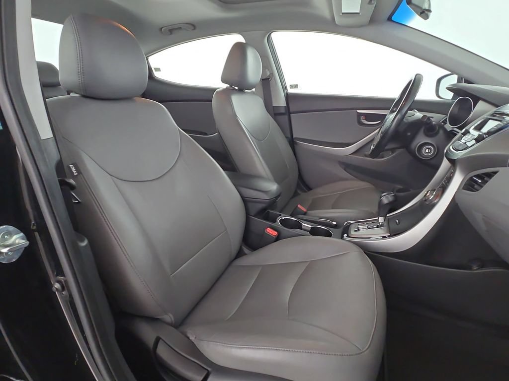 Used 2013 Hyundai Elantra Limited FWD image 30