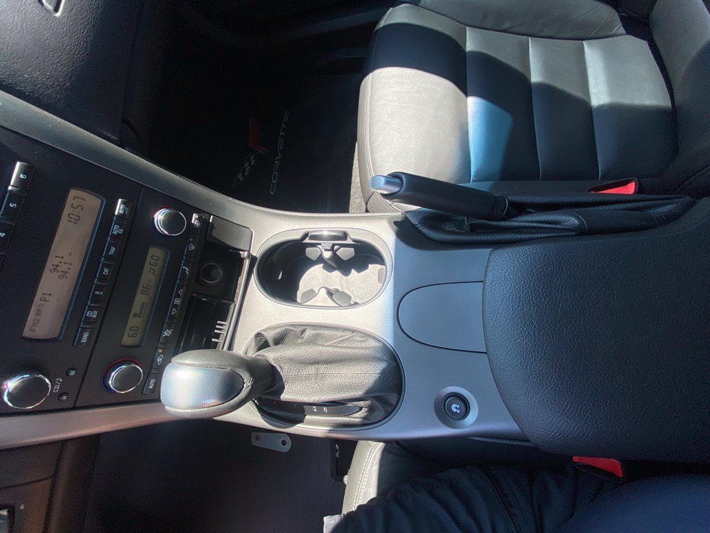 Used 2007 Chevrolet Corvette Coupe RWD image 19