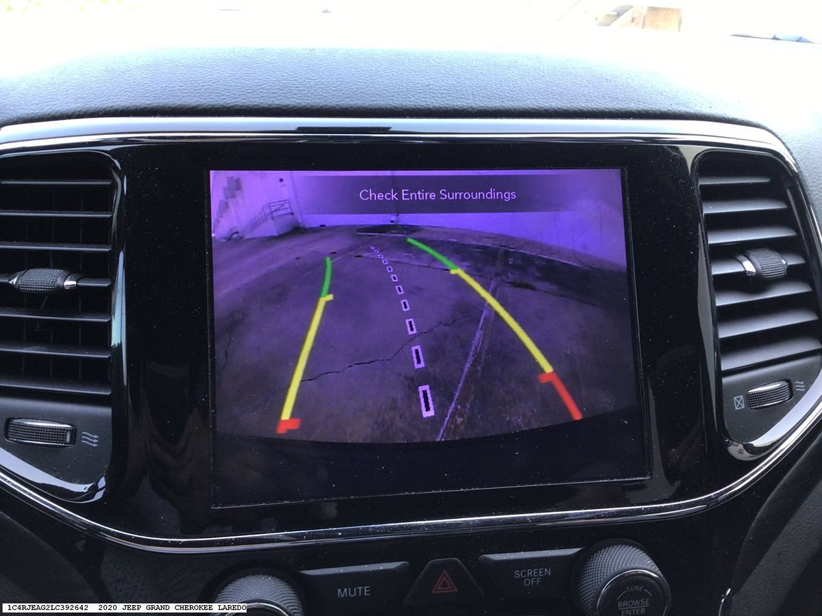 Used 2020 Jeep Grand Cherokee Altitude RWD image 14