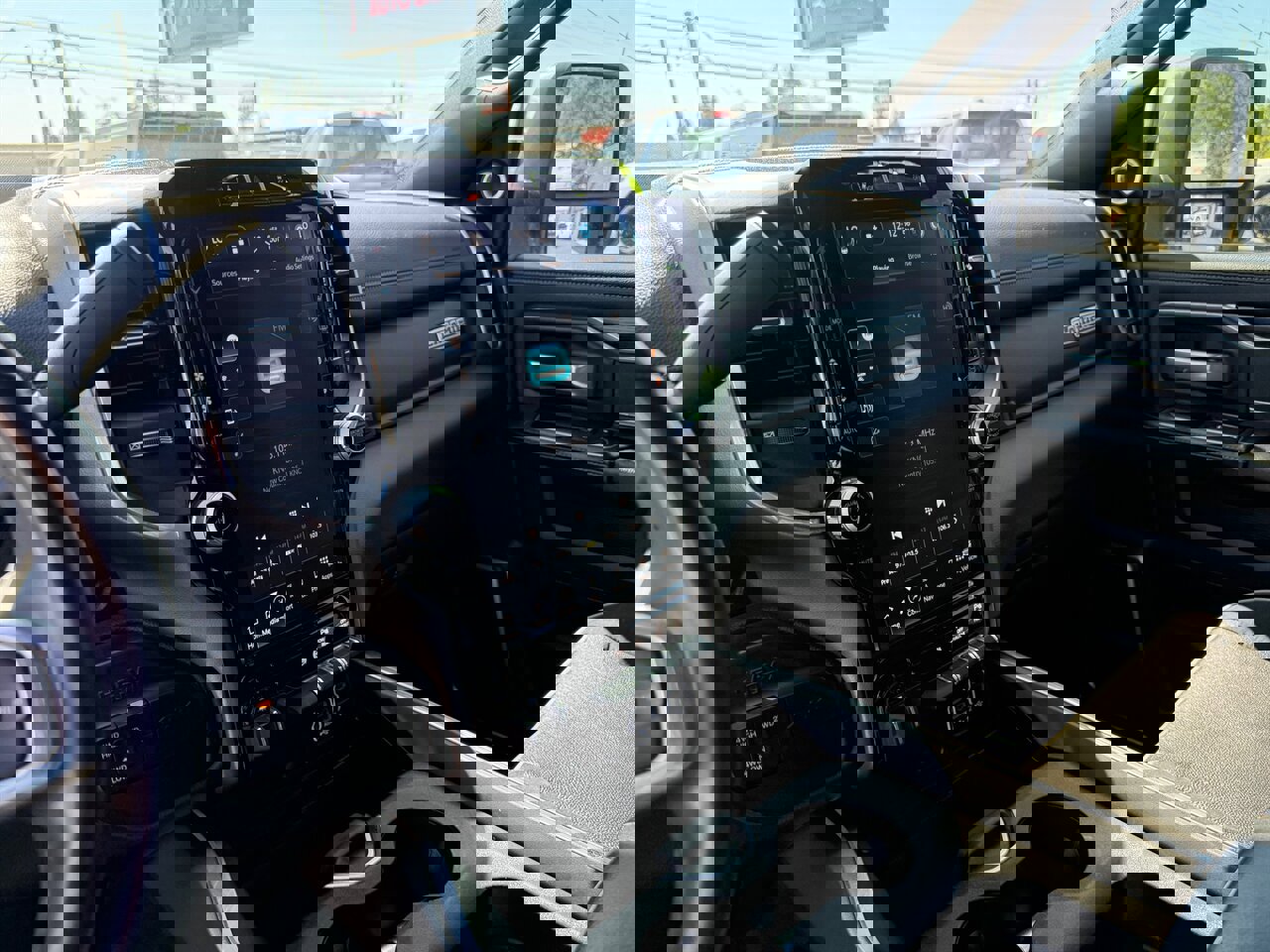 Used 2024 RAM 2500 Laramie w/ Night Edition image 10