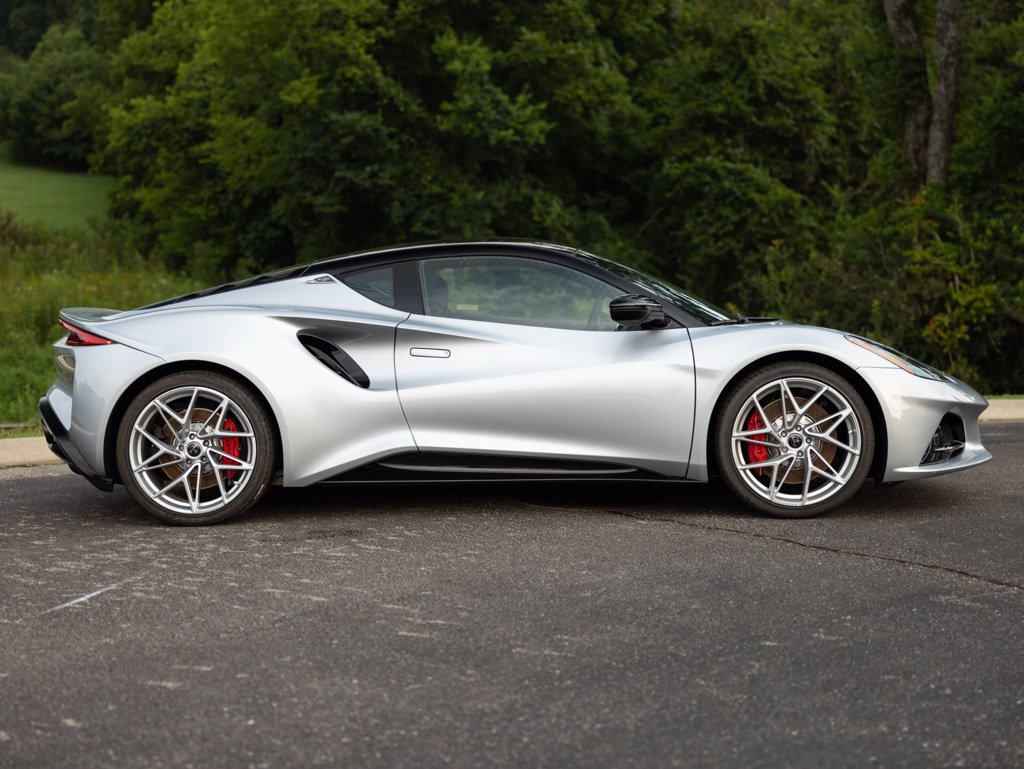 New 2026 Lotus Emira RWD image 8