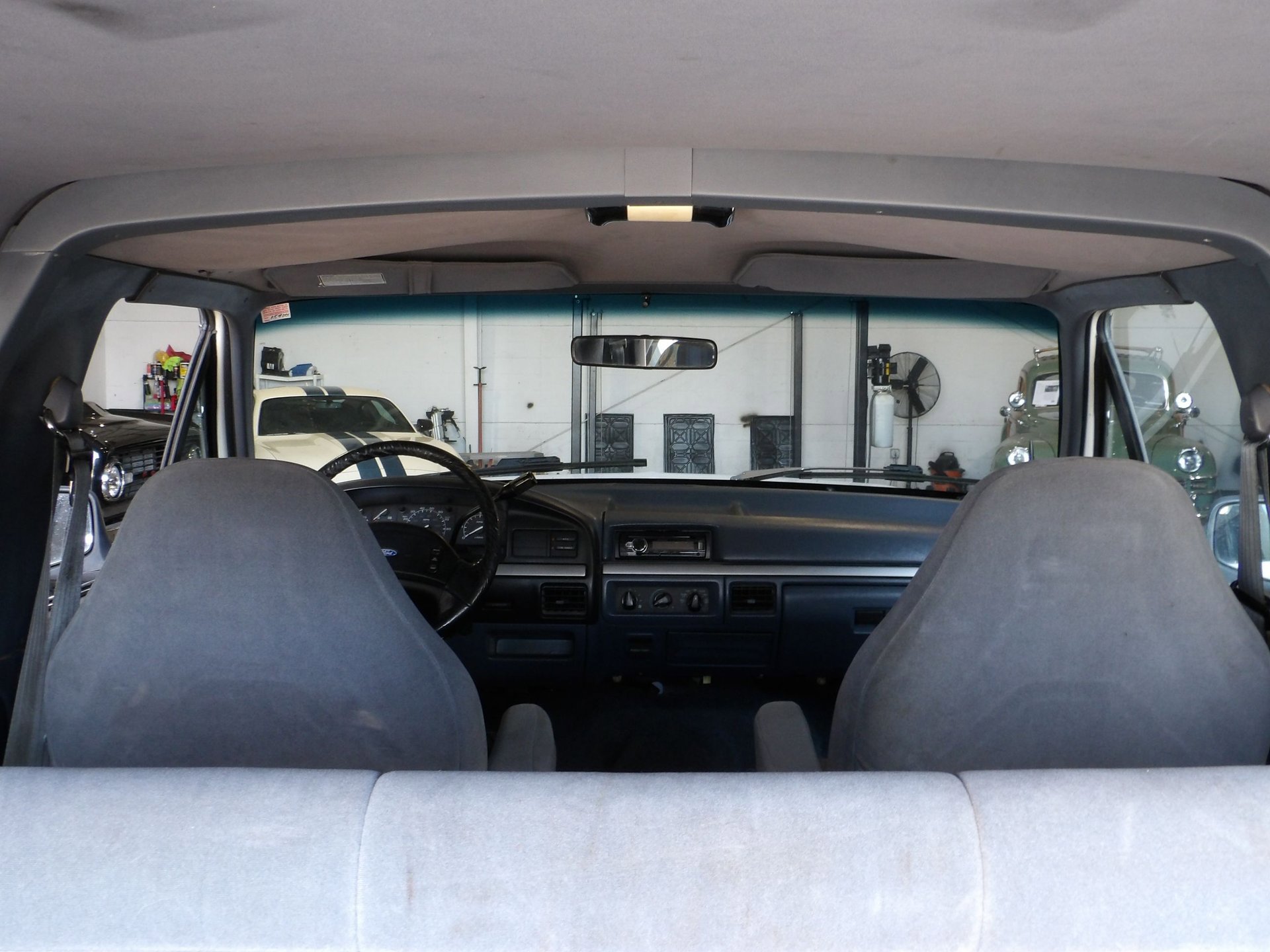 Used 1992 Ford Bronco image 89