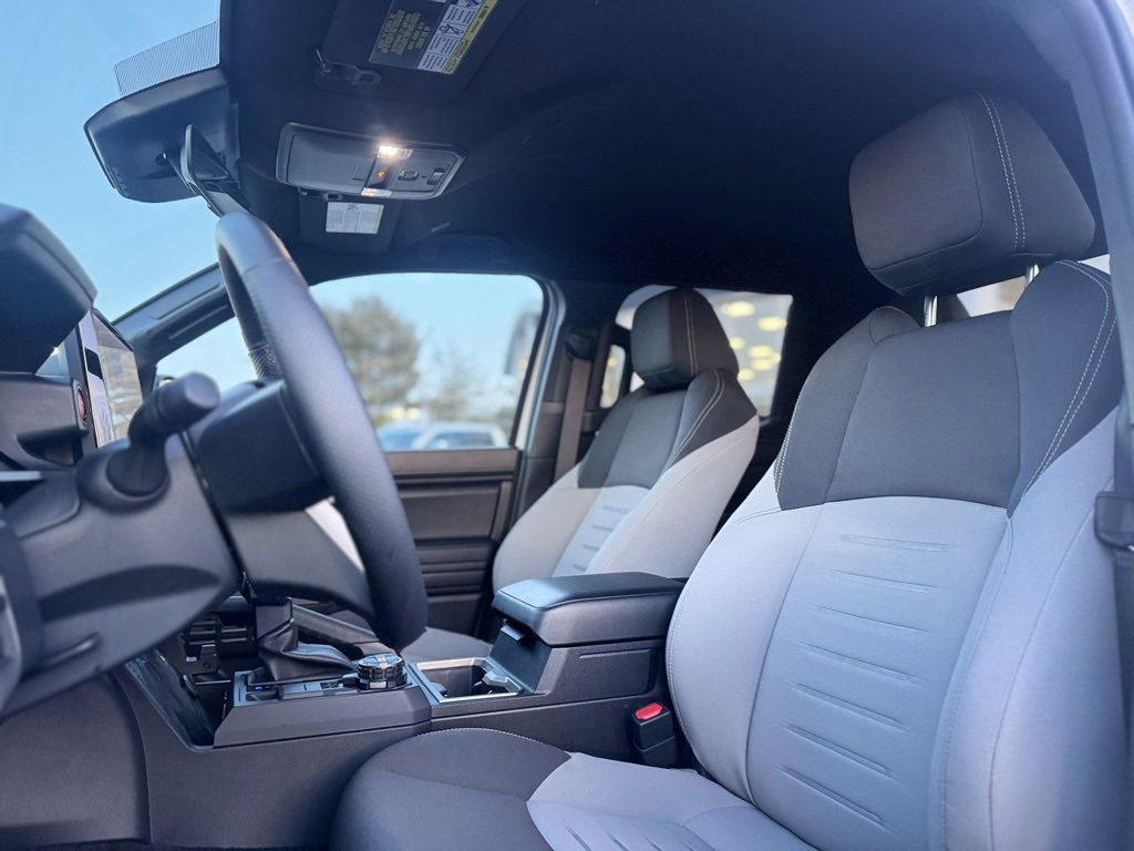 Used 2024 Toyota Tacoma TRD Off-Road image 16