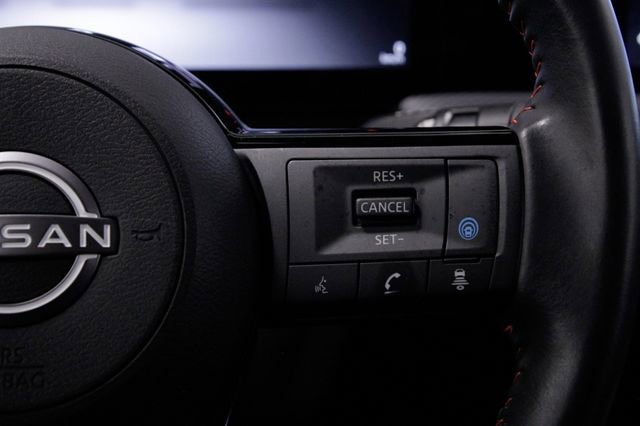 Used 2025 Nissan Kicks SR image 26