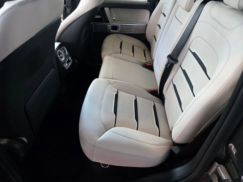 New 2026 Mercedes-Benz G 63 AMG 4MATIC image 11