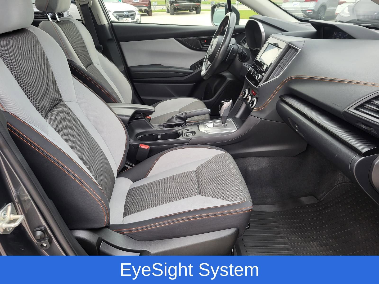 Used 2021 Subaru Crosstrek 2.0i Premium w/ Moonroof Package AWD/4WD image 8