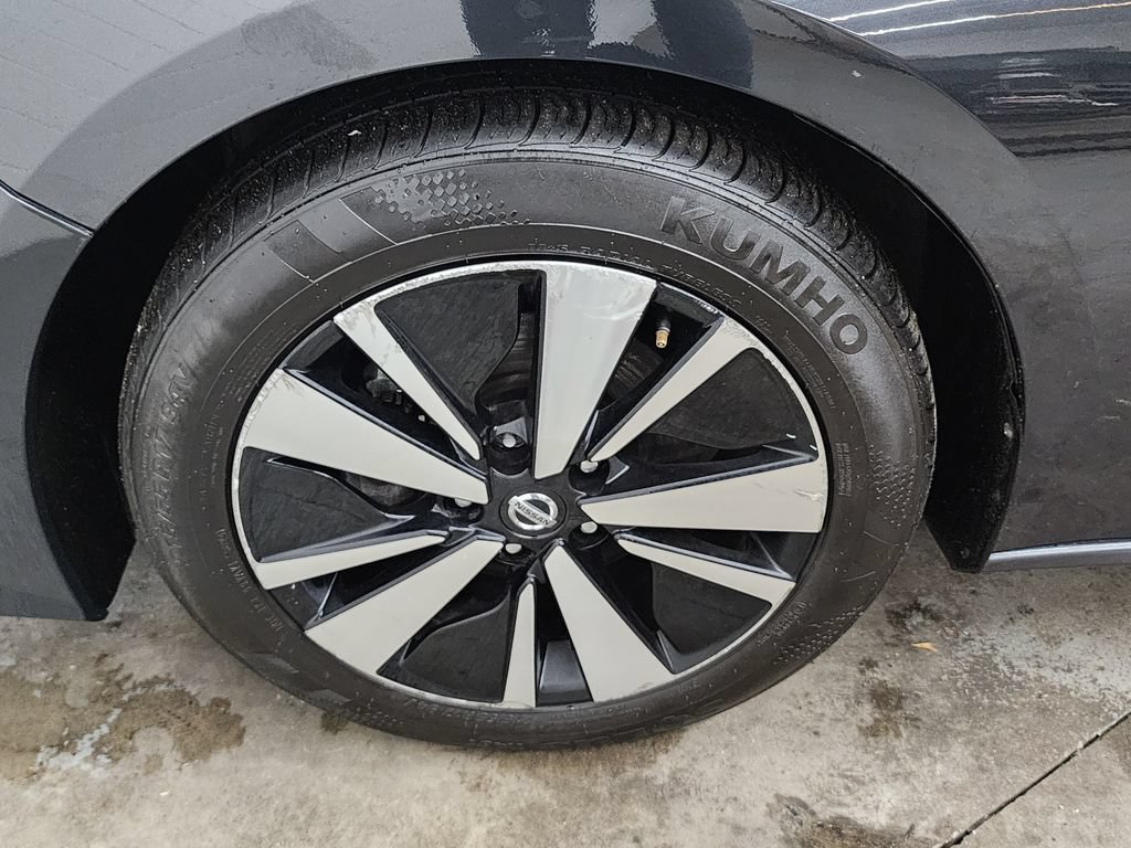 Used 2022 Nissan Altima 2.5 SV FWD image 33