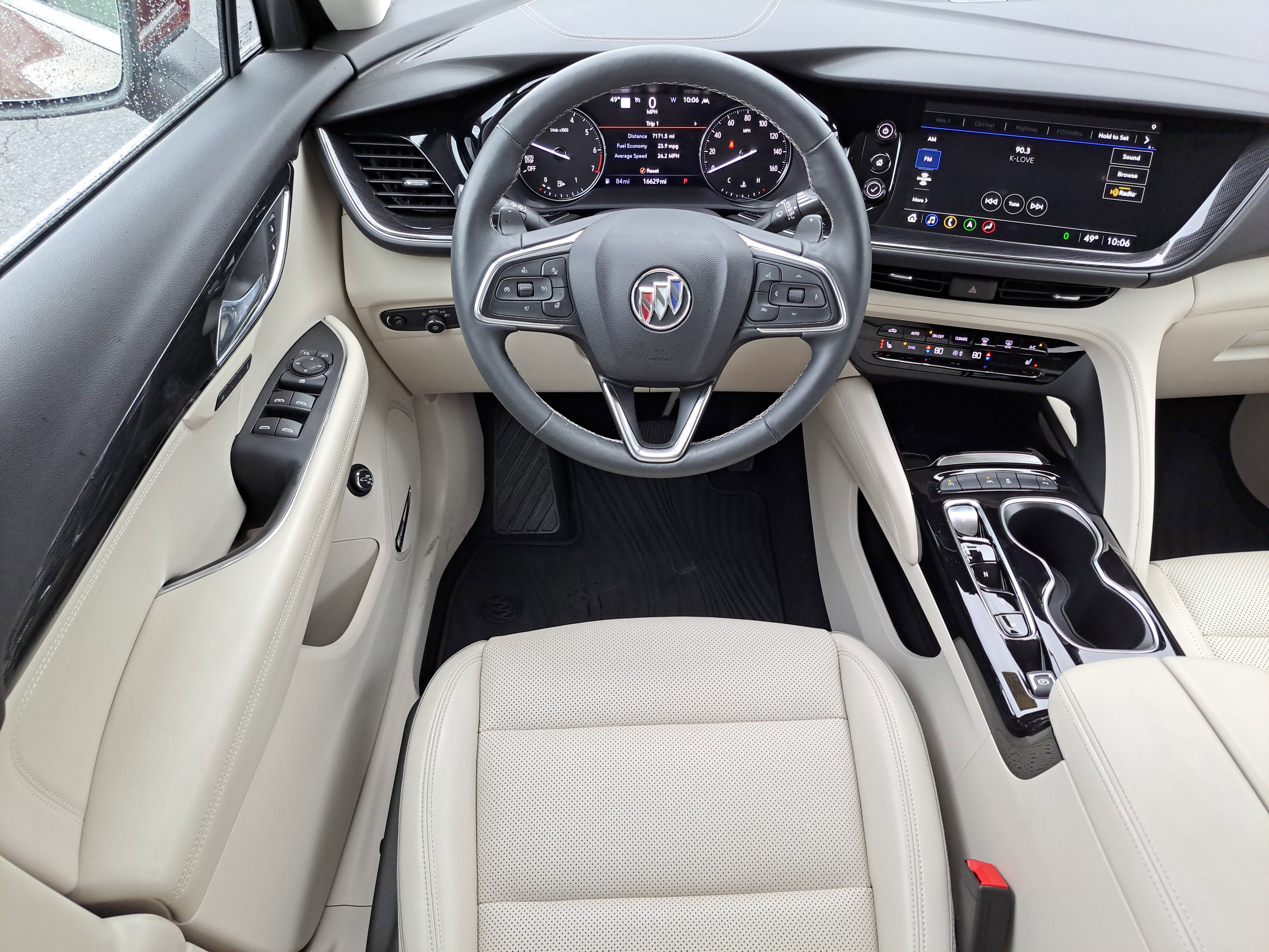 Used 2022 Buick Envision Essence w/ Technology Package I image 8
